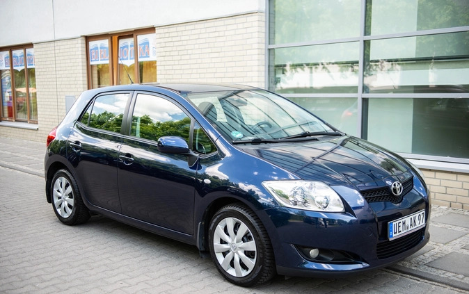 Toyota Auris cena 26900 przebieg: 162000, rok produkcji 2009 z Szczecin małe 781